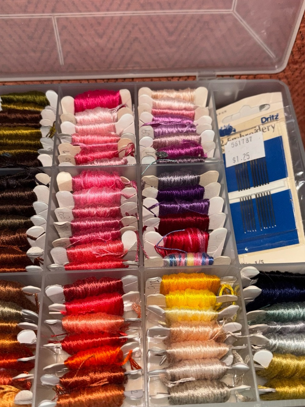 Assorted Embroidery Thread and Organizer Pack  Approximately 300 Cards of Thread - Picture 9 of 9